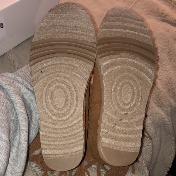 NWOT Madden Girl Fringe Boots, size 7 - Picture 6 of 8